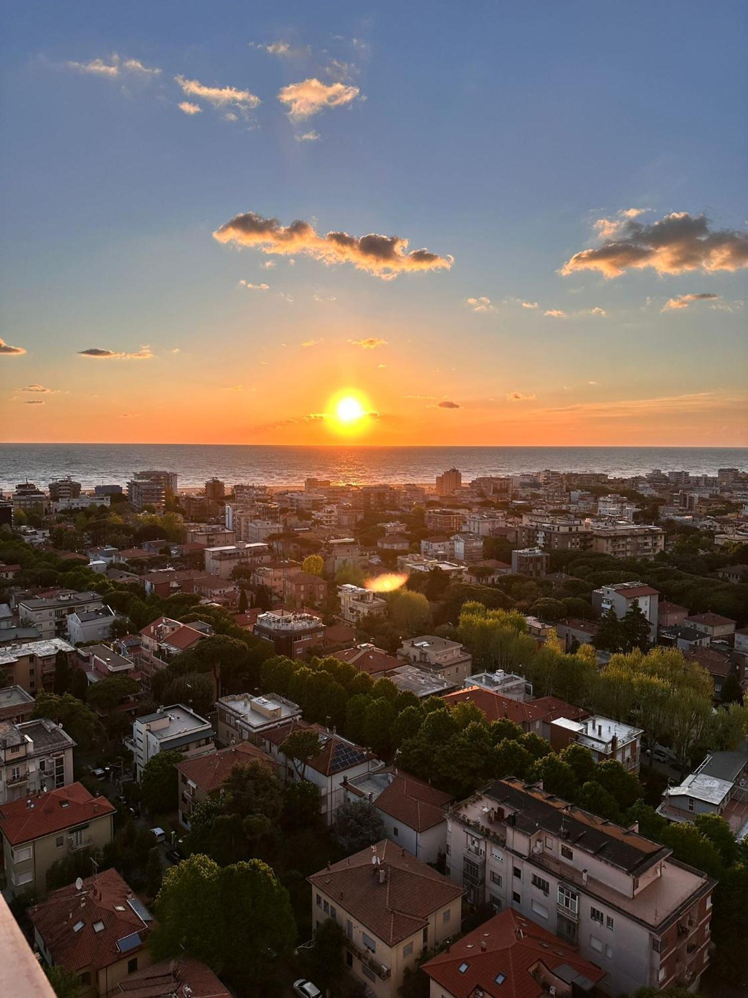 Panoramico Appartamento Vista Mare Rimini Extérieur photo